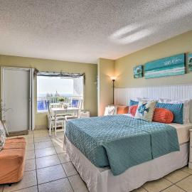 Waterfront Daytona Beach Studio w/ Pool Access!