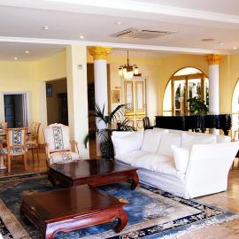 Hotel El Dorado, khách sạn ở Carboneras