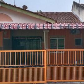Homestay Ummi Razzin