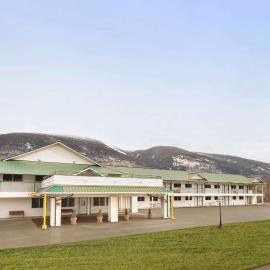 Travelodge by Wyndham McBride, hotel di McBride