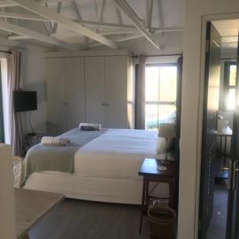 Comfortable Room with Large en suite Bathroom, hotel a Franschhoek