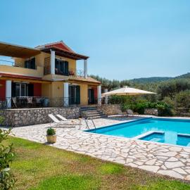 Viesnīca Villa Eleni pilsētā Meganisi