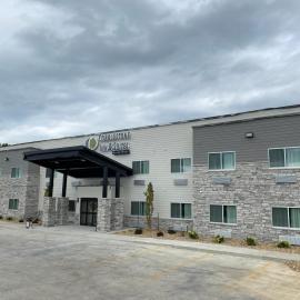 Cobblestone Inn & Suites - Forest City, hotel in Forest City