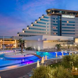 Hotel Olympia Sky, מלון בוודיצה
