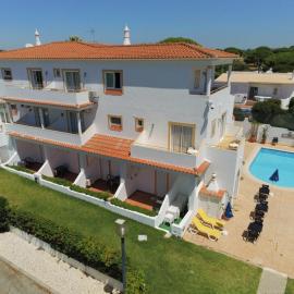 Agua Marinha ROSA- Hotel, hotel din Albufeira