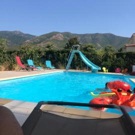 Chalet zen, hotel a Peri