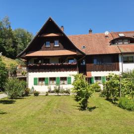 HAUS WALD und SEE - WASSERBURG