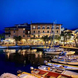 Albergo Gardesana, hotel v destinaci Torri del Benaco