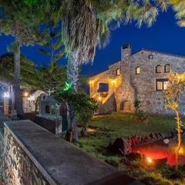 VILLA AVLOS