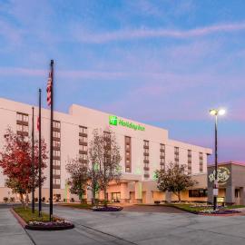 Holiday Inn La Mirada Buena Park by IHG, hotel sa La Mirada