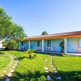 Agriturismo Is Cortillaris, hotel u gradu Kabras