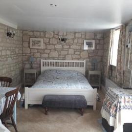 The Barn @ Hillside, hotel in Marnhull