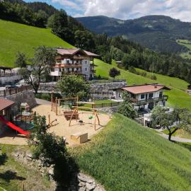 Chalets & Apartments Wachterhof, מלון בקלטנבאך
