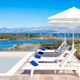 Villa Corfu Panorama by PosarelliVillas, hotell sihtkohas Perítheia