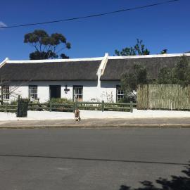 Carneddie Cottage - main