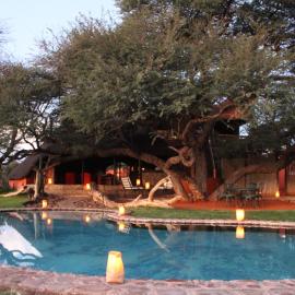 Camelthorn Kalahari Lodge, hotel u gradu Hoachanas