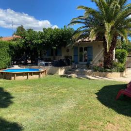 Les Rosiers, hotel v destinácii Lapalud
