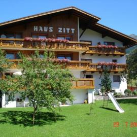 Haus Zitt: Grän şehrinde bir otel