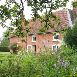 Dairy Cottage Luxury B&B, hotel u gradu Attleborough