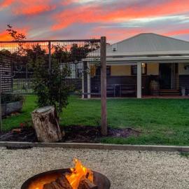Chesterfarm and Stables: Willyung şehrinde bir otel