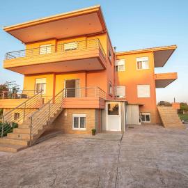 Kassianis House Mytikas, hotel a Kalamitsi