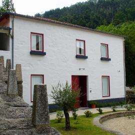 Casa Abrigo do Lagar, hotel in Amares
