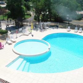 Camping le Village de Florine, hotel i Coëx