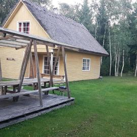 Marta-Lovise puhkemaja Kristiine，Kipi的飯店