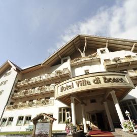 Aparthotel Wellness Villa di Bosco, hotel di Tesero