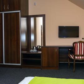 Pokoje Gościnne z łazienkami, hotel in Niepołomice
