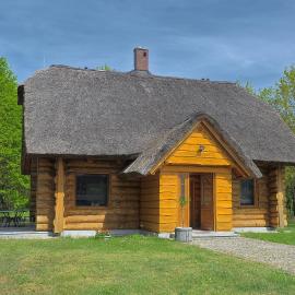 Dom pod sosnami, khách sạn ở Gryżyna