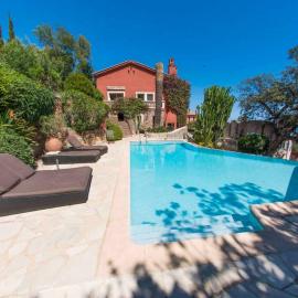 Villa lours