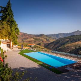 Quinta da Portela Douro – hotel w mieście Armamar