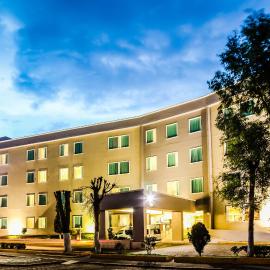 Fiesta Inn Express Perinorte, hotel en Ciudad de México