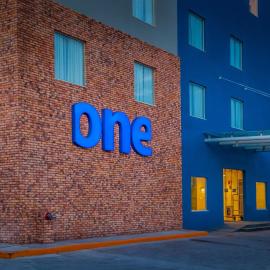 One Monclova, hotel en Monclova