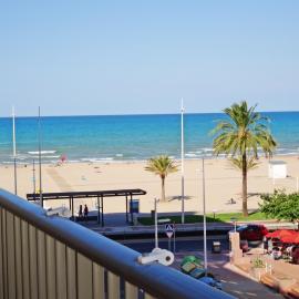 Infante - Primera Línea de Playa, hotel in Playa de Gandia