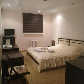 Mini-hotel Chabany Lake - Мини-отель у Озера Чабаны, hotel sa Chabany