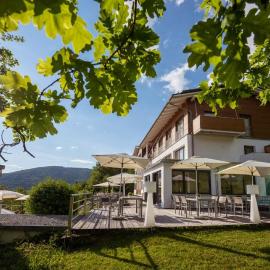 Thula Wellnesshotel Bayerischer Wald, hotel a Lalling