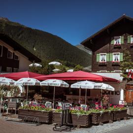 Berghotel Sonne, hotell i Partenen