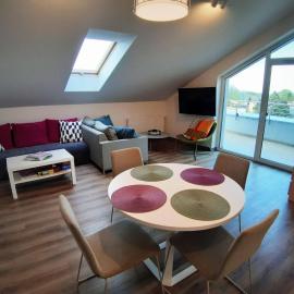 Apartament Beztroski z widokiem na morze 5 Mórz