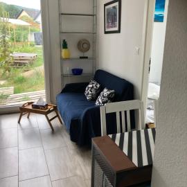 Privates Appartement mit Terrasse Nähe Basel in Leymen Tramstation Hunde willkommen