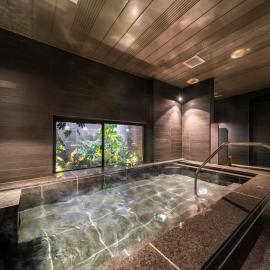Super Hotel Premier Kanazawaeki Higashiguchi, hotelli kohteessa Kanazawa