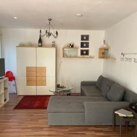 Ferienwohnung Happiness Schlafzimmer 2026 renoviert mit neuem Boxspringbett