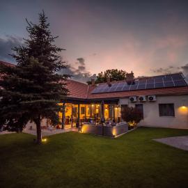 Völgy Vendégház, hotel Etyeken