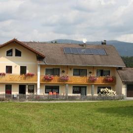 Gästehaus Schreiner, hotel a Sankt Oswald