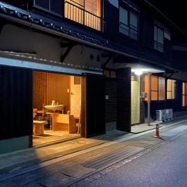 GUESTHOUSE 黒mame庵, hotel Tambában