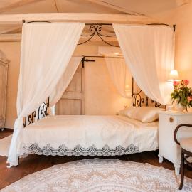 Casa Contessa - Romantic stone villa near Motovun, hotel a Livade
