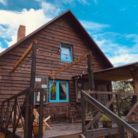 Domek PoZiomek, hotel in Życiny