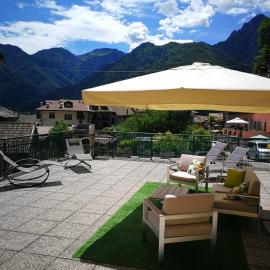 Casa Luca e Cristina, hotel in Mezzolago