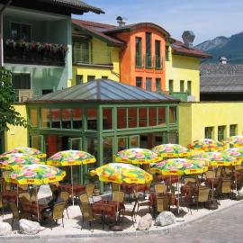 Gasthof Zur Post: Bad Goisern şehrinde bir otel
